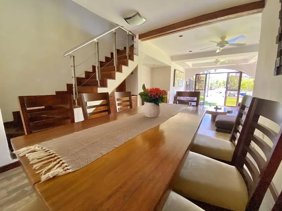 Mexican Lagoon Front Villa By Casa Paraiso Cancún